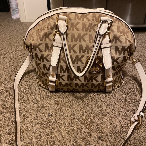 MICHAEL Michael Kors Handbags - MK purse